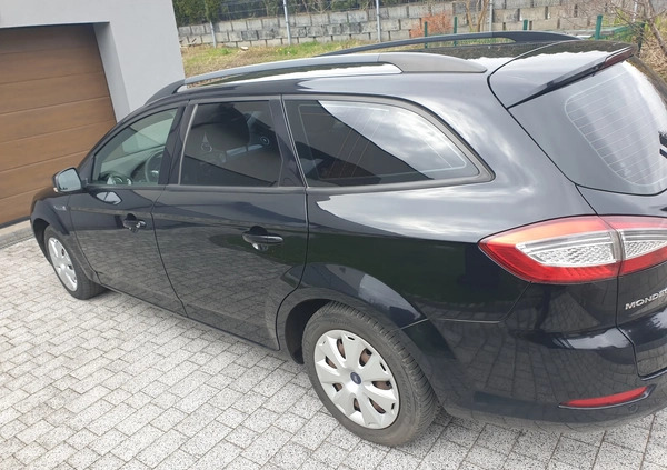 Ford Mondeo cena 25700 przebieg: 173000, rok produkcji 2011 z Rybnik małe 56